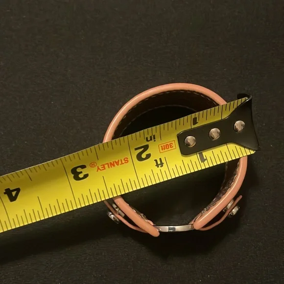 Tory Burch bracelet ⭐️ - Picture 6 of 6